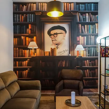 Apartament Downtown Tudor Arghezi House