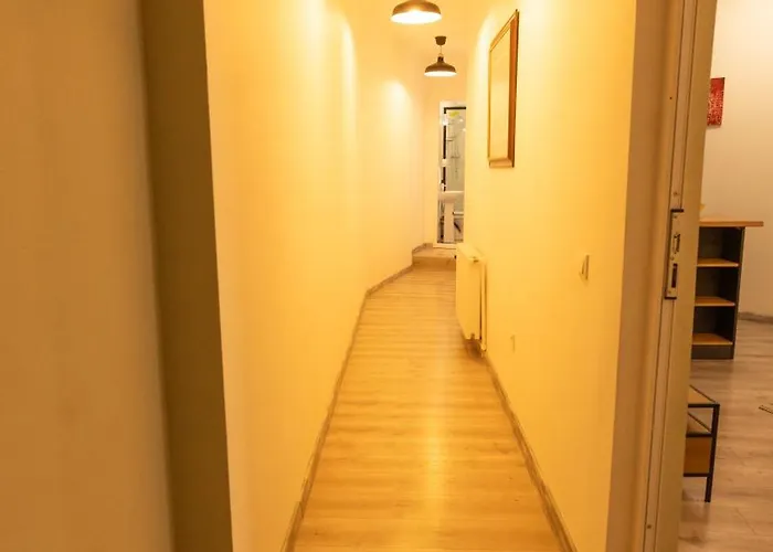 Apartmán Downtown Tudor Arghezi House *